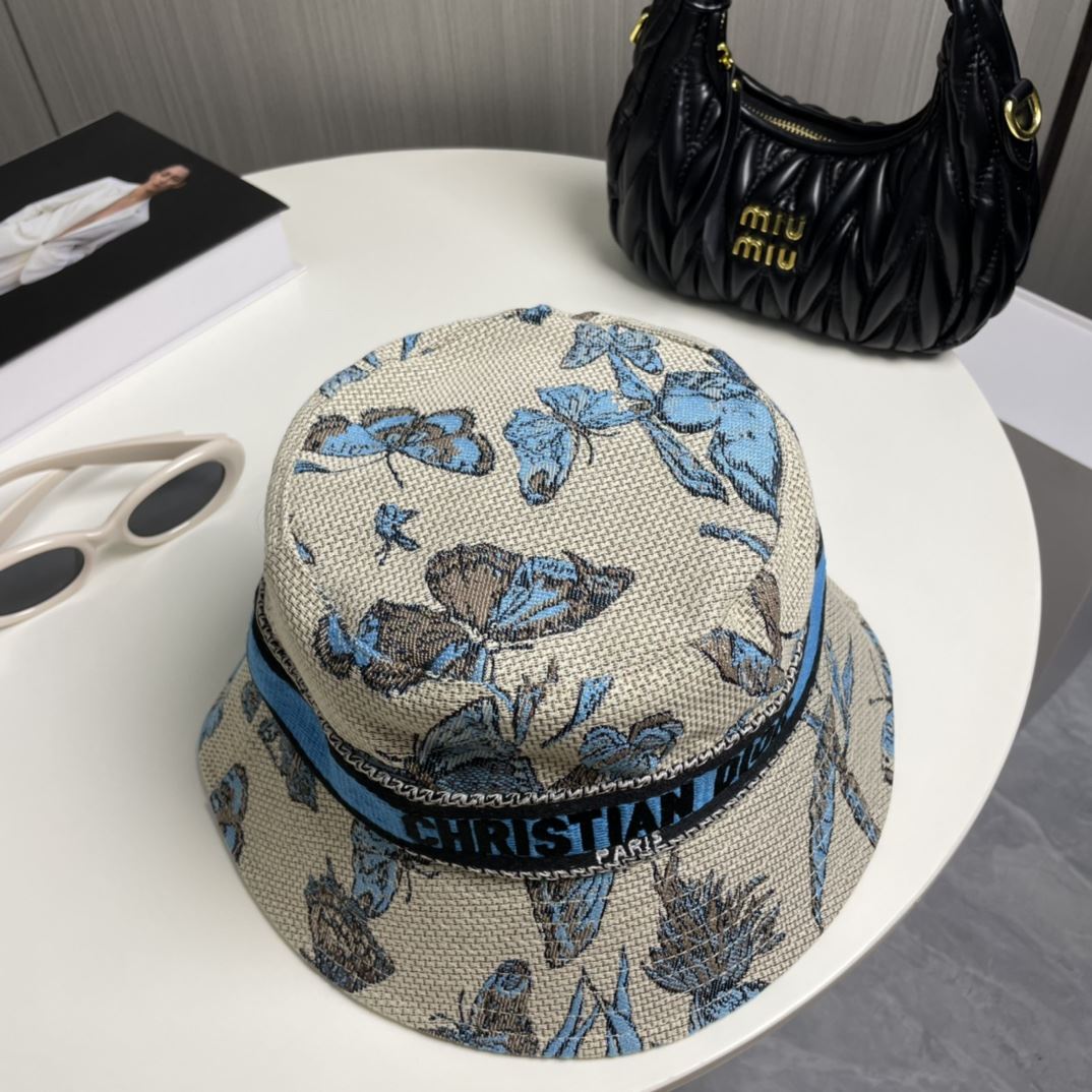 Christian Dior Caps